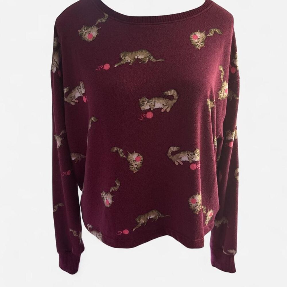 American Eagle Women's Burgundy Cat Sweater Jumper M